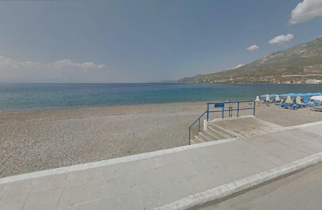 Loutraki Μοναδικής Θέσης Διαμέρισμα Στη Θάλασσα Exteriér fotografie